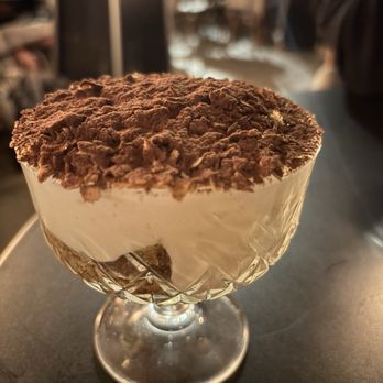 Market - Tiramisu - Italian Near Me - Los Angeles, California Market - Tiramisu - Italian Near Me - Los Angeles, California