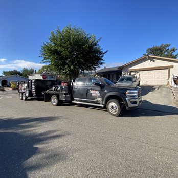 Lamorinda Hauling - Trailer rental in concord for a roof tear off - Junk Removal & Hauling Near Me - Danville, California Lamorinda Hauling - Trailer rental in concord for a roof tear off - Junk Removal & Hauling Near Me - Danville, California