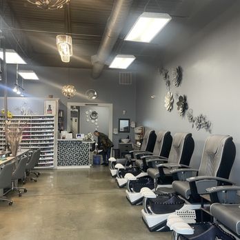 Coco Chanails - Empty place and unprofessional service - Nail Salons Near Me - Jackson, Tennessee Coco Chanails - Empty place and unprofessional service - Nail Salons Near Me - Jackson, Tennessee