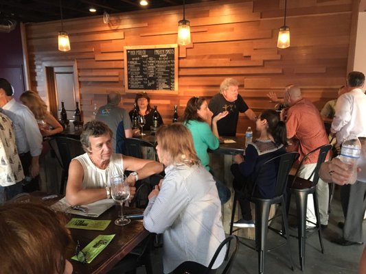 Hoi Polloi Winery by null