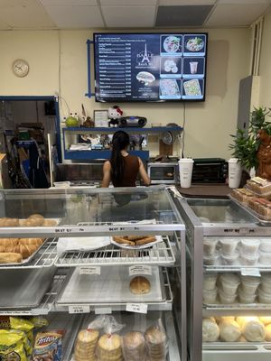 Ba-Le Sandwich Shop by null