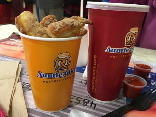 Auntie Anne's by null