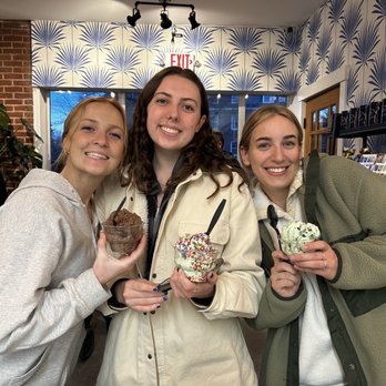 Campus Creamery - three girls holding ice cream cones - Ice Cream & Frozen Yogurt Near Me - Durham, New Hampshire