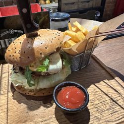 Whiskey In The Jar - Bacon and egg hamburger