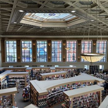 Barnes & Noble - Bookstores Near Me - Chicago, Illinois Barnes & Noble - Bookstores Near Me - Chicago, Illinois