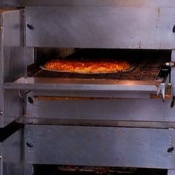Leonardi's Pizza - The 'Ultra-industrial, fully automated, stainless steel, gravity-belt-driven, mega-magic' Pizza Oven! Hurray!