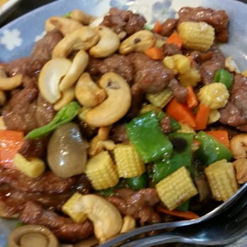 Beverly Hills Chinese Restaurant - Lamb fillet with Cashew and Vegies, really delicous and not to heavy !! - Chinese Near Me - Beverly Hills, NSW