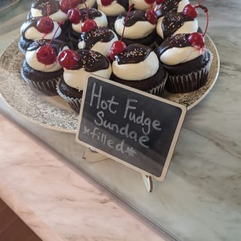 Taste By Spellbound - Mini cupcake - Bakeries Near Me - South Windsor, Connecticut Taste By Spellbound - Mini cupcake - Bakeries Near Me - South Windsor, Connecticut