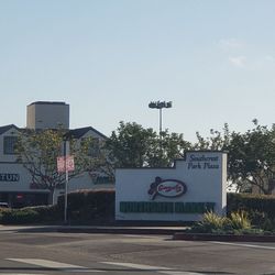 Southcrest Park Plaza - Shopping Centre