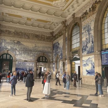 Estação de São Bento - Photo 7: Interior - Train Stations Near Me - Porto, 13 Estação de São Bento - Photo 7: Interior - Train Stations Near Me - Porto, 13