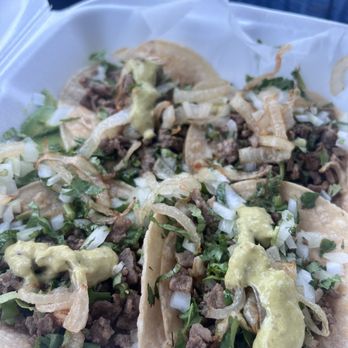 Taqueria Los Potrillos - Carne asada mini tacos - Mexican Near Me - Pleasanton, Texas