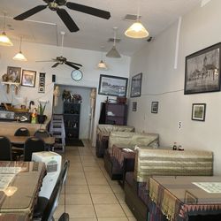 Thai House & Sushi Bar - Inside