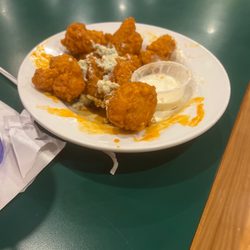 Gator's Dockside - Buffalo cauliflower