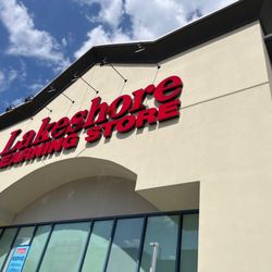 Lakeshore Learning Store - Front sign