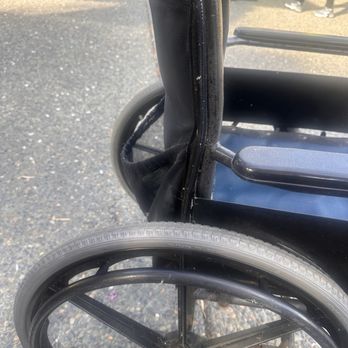Six Flags Discovery Kingdom - Manual wheelchair - zoom in - Amusement Parks Near Me - Vallejo, California Six Flags Discovery Kingdom - Manual wheelchair - zoom in - Amusement Parks Near Me - Vallejo, California