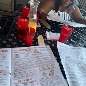Egg Works - Patio Seating - Breakfast & Brunch Near Me - Las Vegas, Nevada