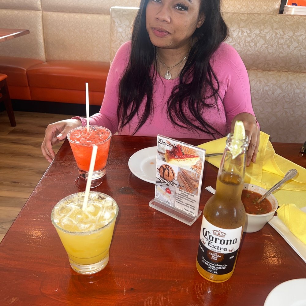 El Mariache - Margarita Monday - Mexican Near Me - Calumet City, Illinois El Mariache - Margarita Monday - Mexican Near Me - Calumet City, Illinois