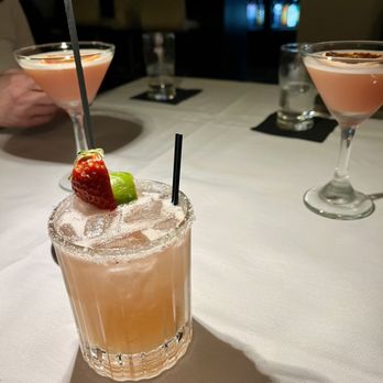 Basin Martini Bar - Hot Mess cocktail and a sage martini - New American Near Me - Klamath Falls, Oregon Basin Martini Bar - Hot Mess cocktail and a sage martini - New American Near Me - Klamath Falls, Oregon