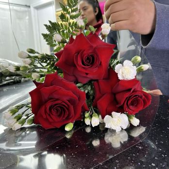 Unique Flowers - Florists Near Me - Bensonhurst, New York