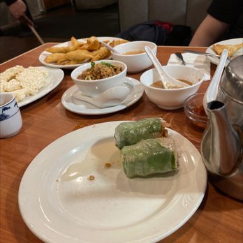 4 Seasons Restaurant - Natang- crab Rangoons- nime chow - Vietnamese Near Me - Providence, Rhode Island