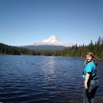Trillium Lake - The girl discovered Trillium Lake. - Lakes Near Me - Government Camp, Oregon Trillium Lake - The girl discovered Trillium Lake. - Lakes Near Me - Government Camp, Oregon