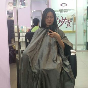 Sassoon Beauty Salon - Waiting for the hairstylist "ah zhong" - Hair Salons Near Me - Flushing, New York Sassoon Beauty Salon - Waiting for the hairstylist "ah zhong" - Hair Salons Near Me - Flushing, New York