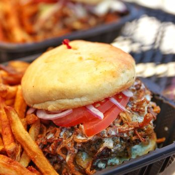 Drizzle - Jalapeño bacon burger - Coffee & Tea Near Me - Mount Shasta, California Drizzle - Jalapeño bacon burger - Coffee & Tea Near Me - Mount Shasta, California