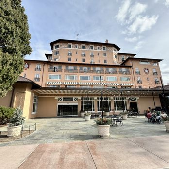 The Broadmoor - Resorts Near Me - Colorado Springs, Colorado The Broadmoor - Resorts Near Me - Colorado Springs, Colorado