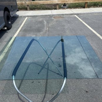 Custom Auto Glass - Auto Glass Services Near Me