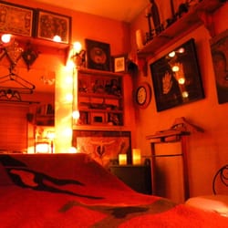 Whole Health Massage - Soothing massage room