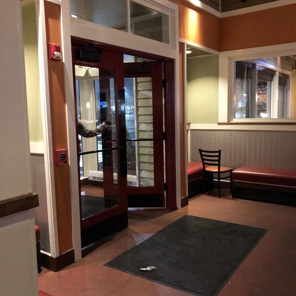 Chili's - Front doors - Tex-Mex Near Me - Pittsburgh, Pennsylvania Chili's - Front doors - Tex-Mex Near Me - Pittsburgh, Pennsylvania