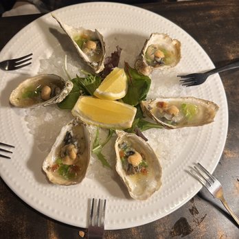 Ginos at the Point - Grilled Oysters (VERY fresh!!) - Steakhouses Near Me - Tacoma, Washington Ginos at the Point - Grilled Oysters (VERY fresh!!) - Steakhouses Near Me - Tacoma, Washington