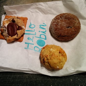 Hello Robin - Macklesmore, curry, and molasses. - Bakeries Near Me - Seattle, Washington