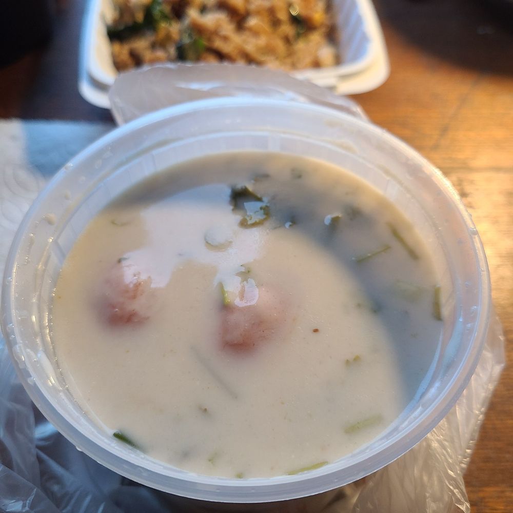 Red Elephant - Thai Near Me - Honolulu, Hawaii Red Elephant - Thai Near Me - Honolulu, Hawaii
