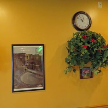 Dumar's Mediterranean Grill - a clock on the wall - Mediterranean Near Me - Sugar Land, Texas Dumar's Mediterranean Grill - a clock on the wall - Mediterranean Near Me - Sugar Land, Texas