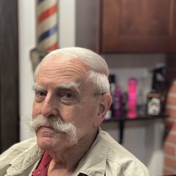 Classic Cuts & Shaves - Barbers Near Me - South Gate, California Classic Cuts & Shaves - Barbers Near Me - South Gate, California