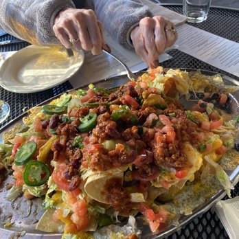 BBC Tavern and Grill - Jamjoes Nachos with Chili - American Near Me - Greenville, Delaware