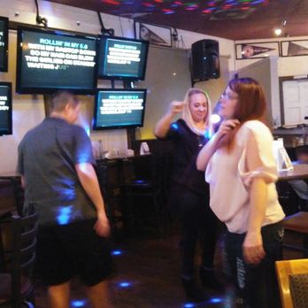 Boston's Bar & Grille - American Near Me - Tempe, Arizona