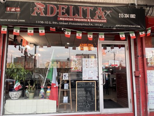Adelita by null