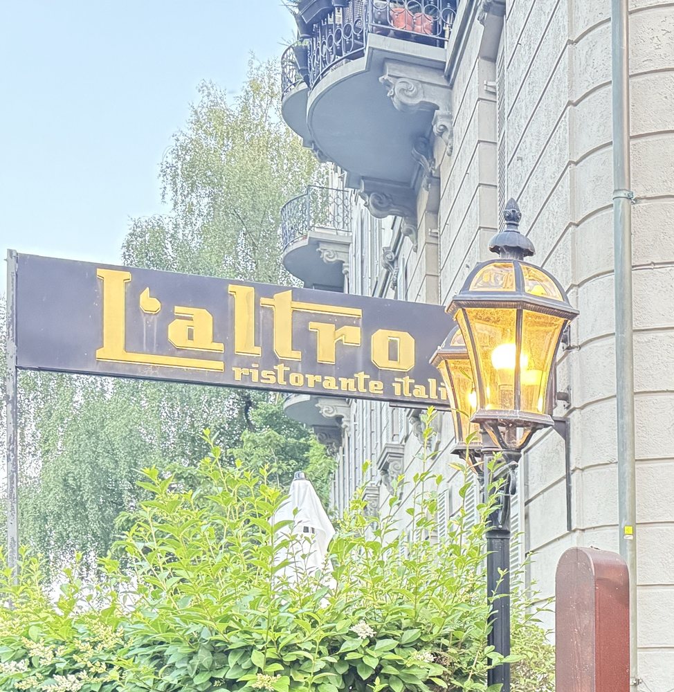 L'Altro