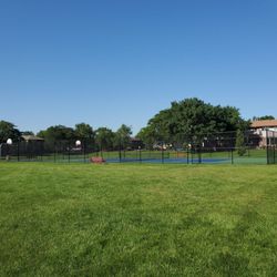 Ishnala Park - Acres leading up to tennis courts
