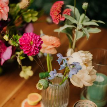 Domonique Rose - Florists Near Me