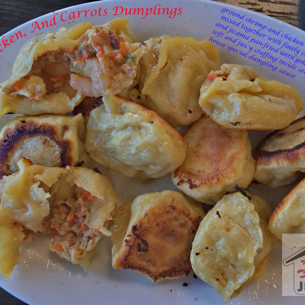 Jiayuan Dumpling House - dumplings, with Shrimp, Carrots and Chicken.
I.G. = kim.d.west - Szechuan Near Me - Redondo Beach, California Jiayuan Dumpling House - dumplings, with Shrimp, Carrots and Chicken.
I.G. = kim.d.west - Szechuan Near Me - Redondo Beach, California