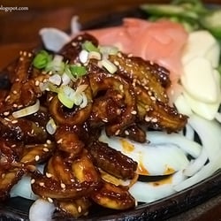Grilled hagfish