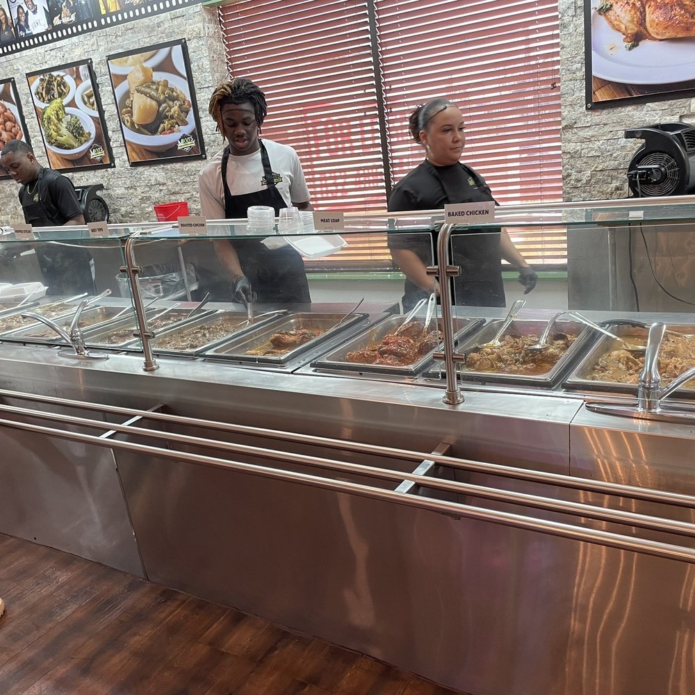 Mikki's Soul Food Cafe - The line - Soul Food Near Me - Houston, Texas