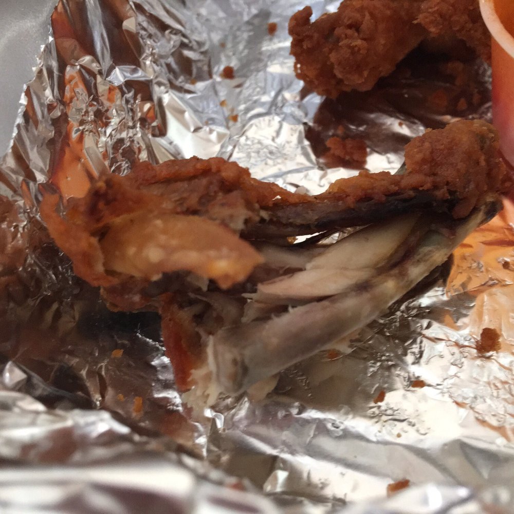 Franco's Pizza - Damaged and burnt small wings - Italian Near Me - Spring Valley, New York Franco's Pizza - Damaged and burnt small wings - Italian Near Me - Spring Valley, New York