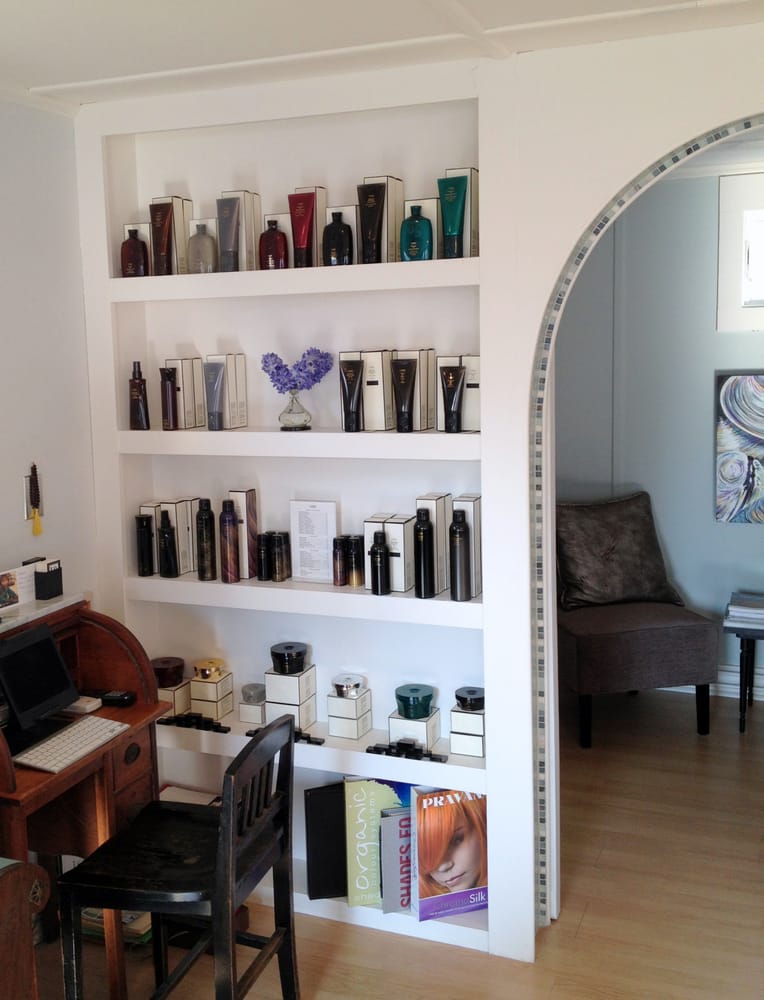 BB SALON Updated October 2024 50 Main St, Vineyard Haven