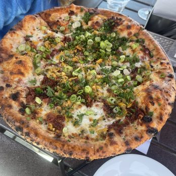 Gourmet Au Bay - Clam bacon pizza - May 25, 2025 - Wine Bars Near Me - Bodega Bay, California Gourmet Au Bay - Clam bacon pizza - May 25, 2025 - Wine Bars Near Me - Bodega Bay, California