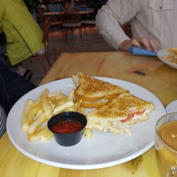MI Table - Sandwich was very skimpy on the meat and looked like ordinary diner food. - New American Near Me - Bay City, Michigan MI Table - Sandwich was very skimpy on the meat and looked like ordinary diner food. - New American Near Me - Bay City, Michigan