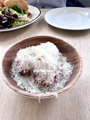 Boro6 Wine Bar by null